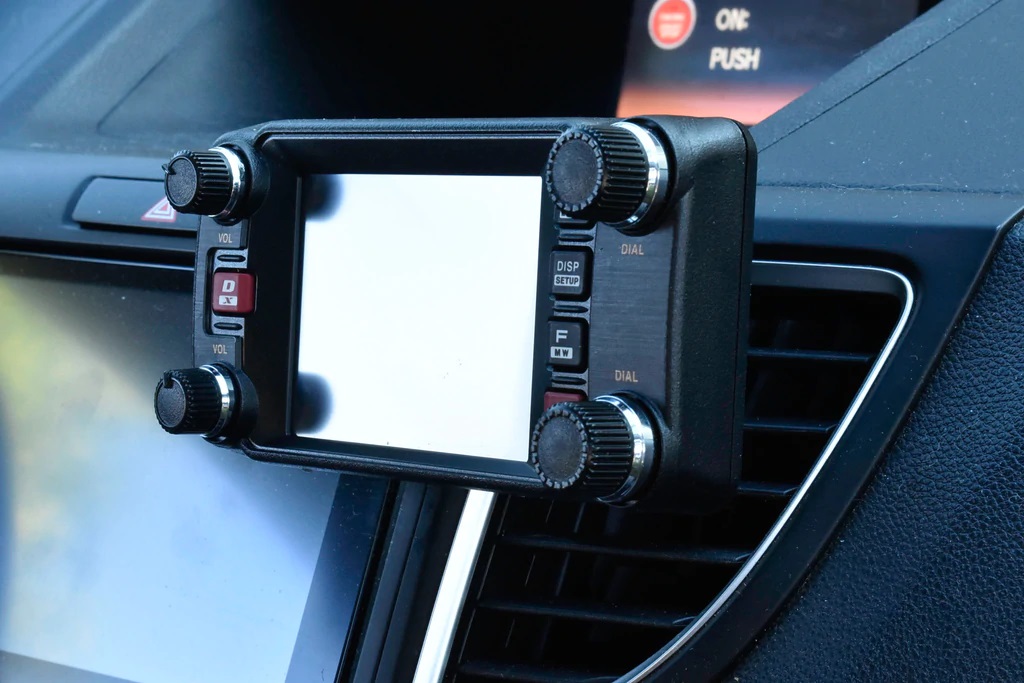 Lido Radio Mounts