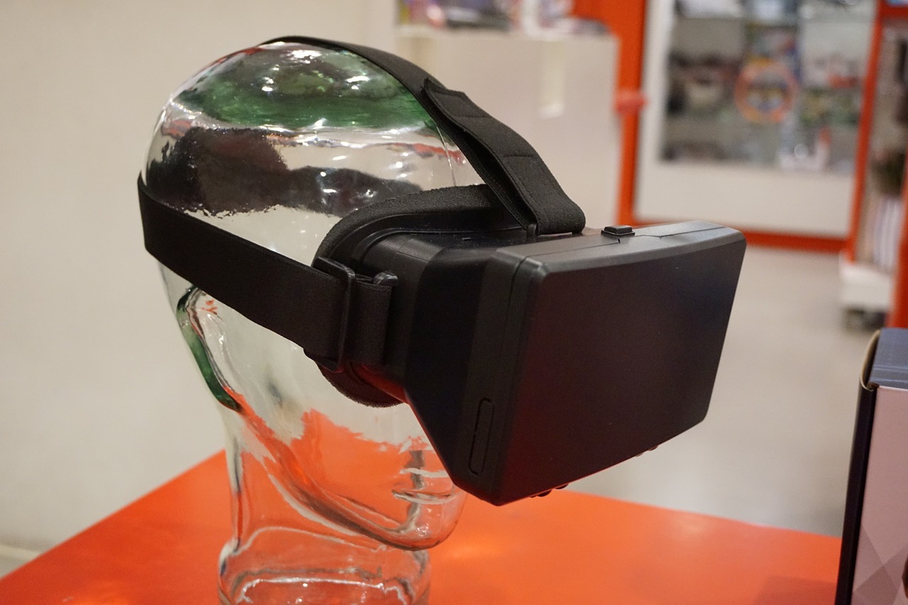 The 7 VR Games That Will Knock Your Socks Off